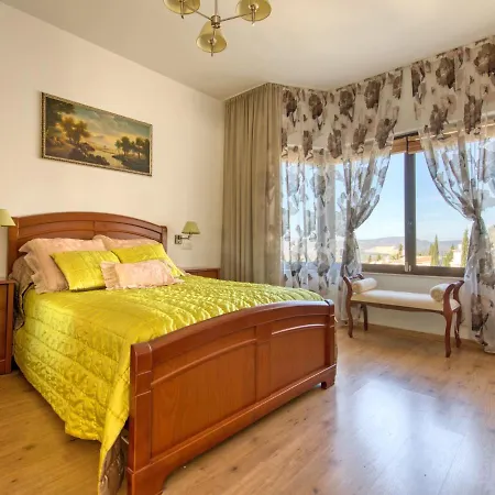 Villa Janina Pego